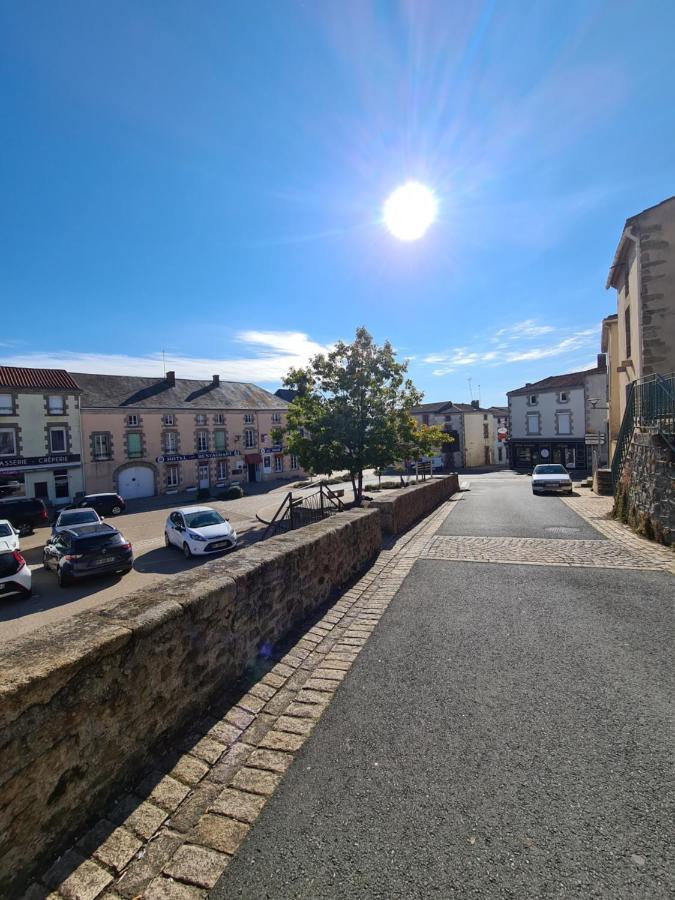 Gite Le Haut Du Pave 3 A 7 Chambres 6 A 14 Couchages, 3 Min Du Puy Du Fou Les Épesses Eksteriør billede